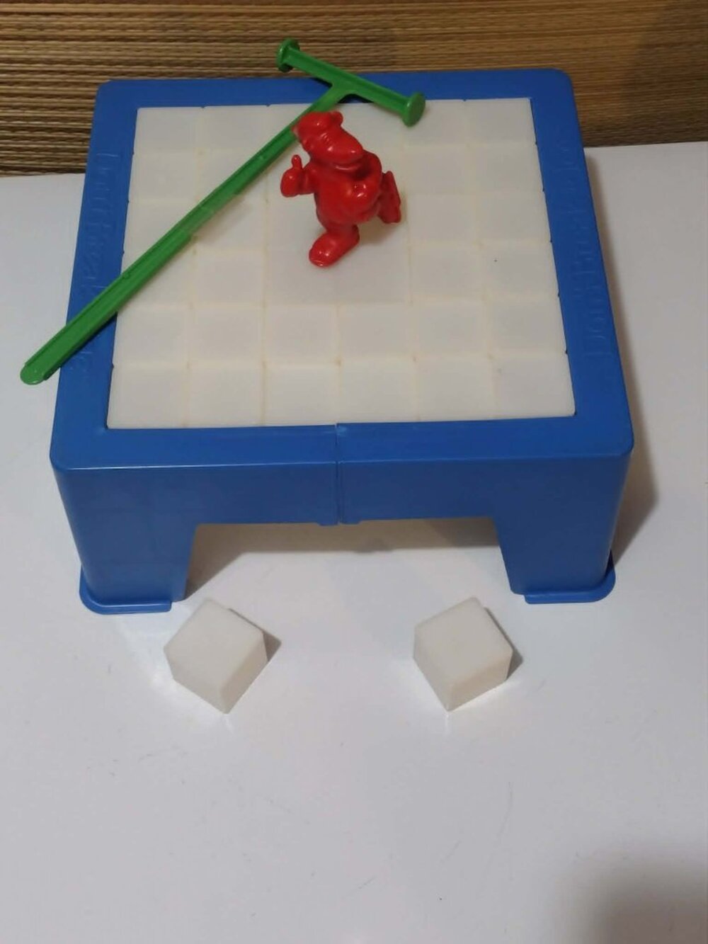 Vintage 80's Milton Bradley's Don't Break The Ice